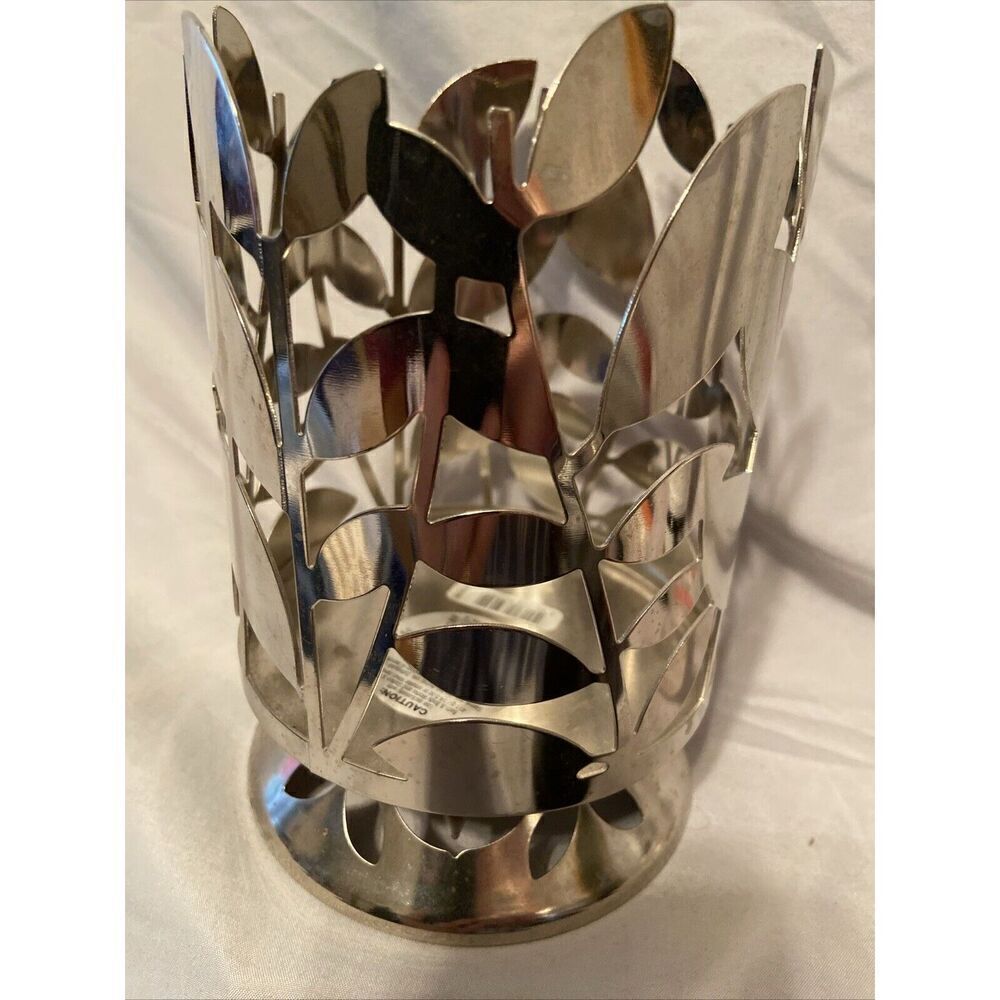 New Silver Bamboo Design Candle Holder Metal Stand 6x4 Inchs‎